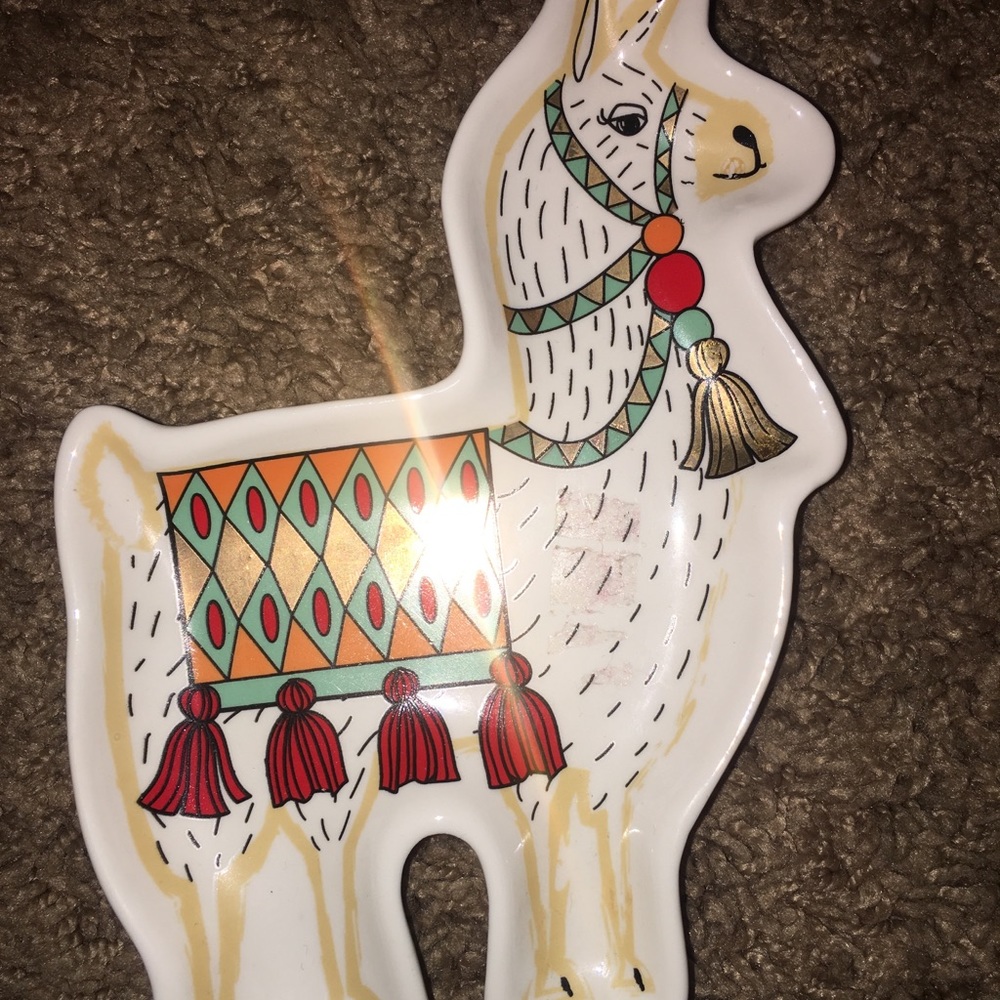 Llama glass decor